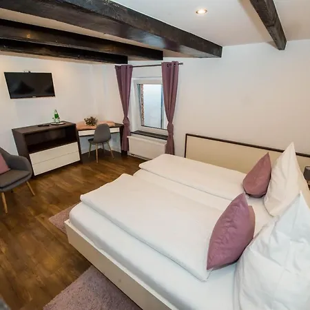 Zum Braunen Hirschen באד דריבורג