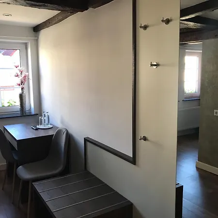 בית הארחה Zum Braunen Hirschen באד דריבורג