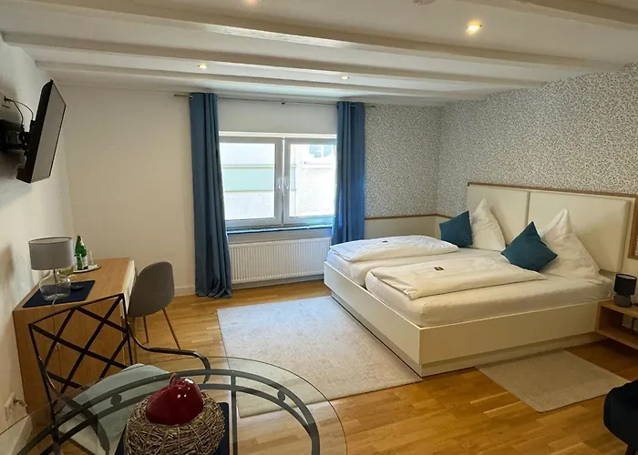 Zum Braunen Hirschen 3*